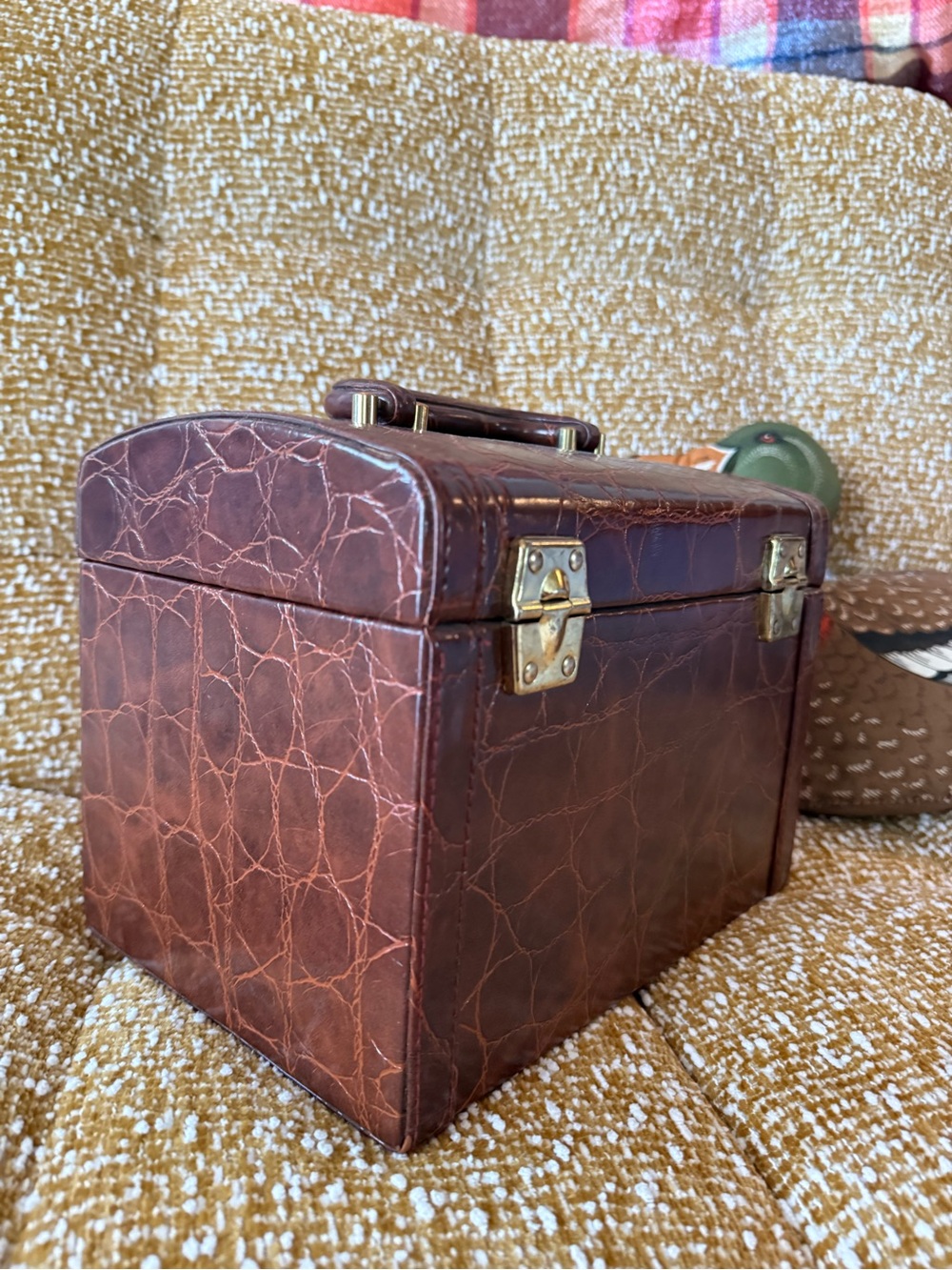 Vintage Dillard’s Crocodile Leather Jewelry Case - Picture 7 of 7